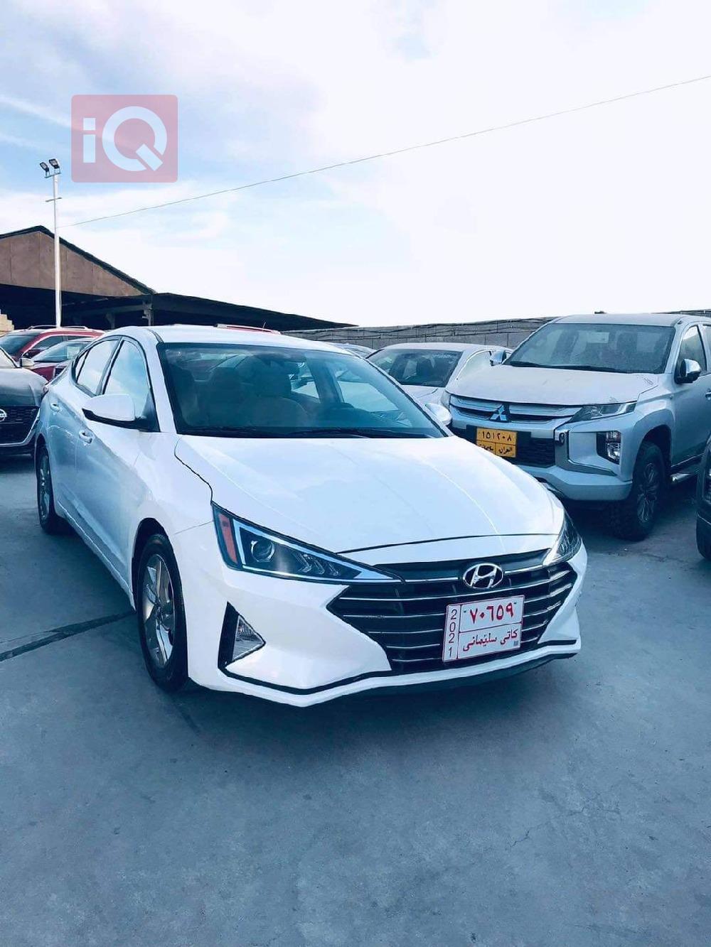 هیوندای ئەلەنترا